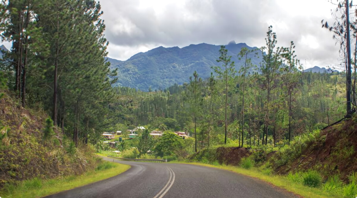 Onze autoverhuurservices bieden een gevarieerde selectie van voertuigen in Labasa.